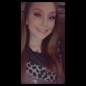 Meet your Posher, Alissa